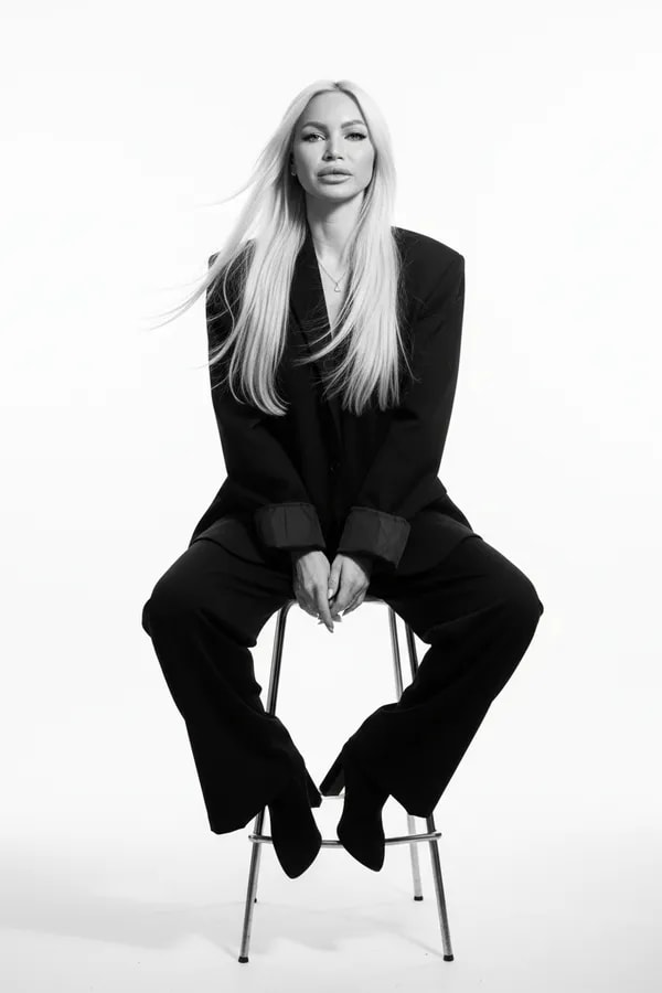 Modern Muse - фото 2